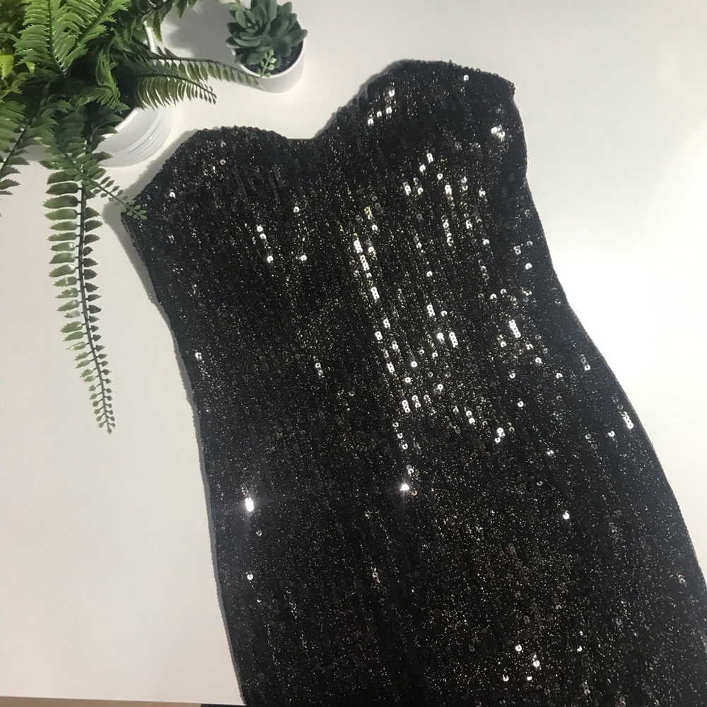 NWOT Gold/Chocolate Sequin Strapless Party Dress